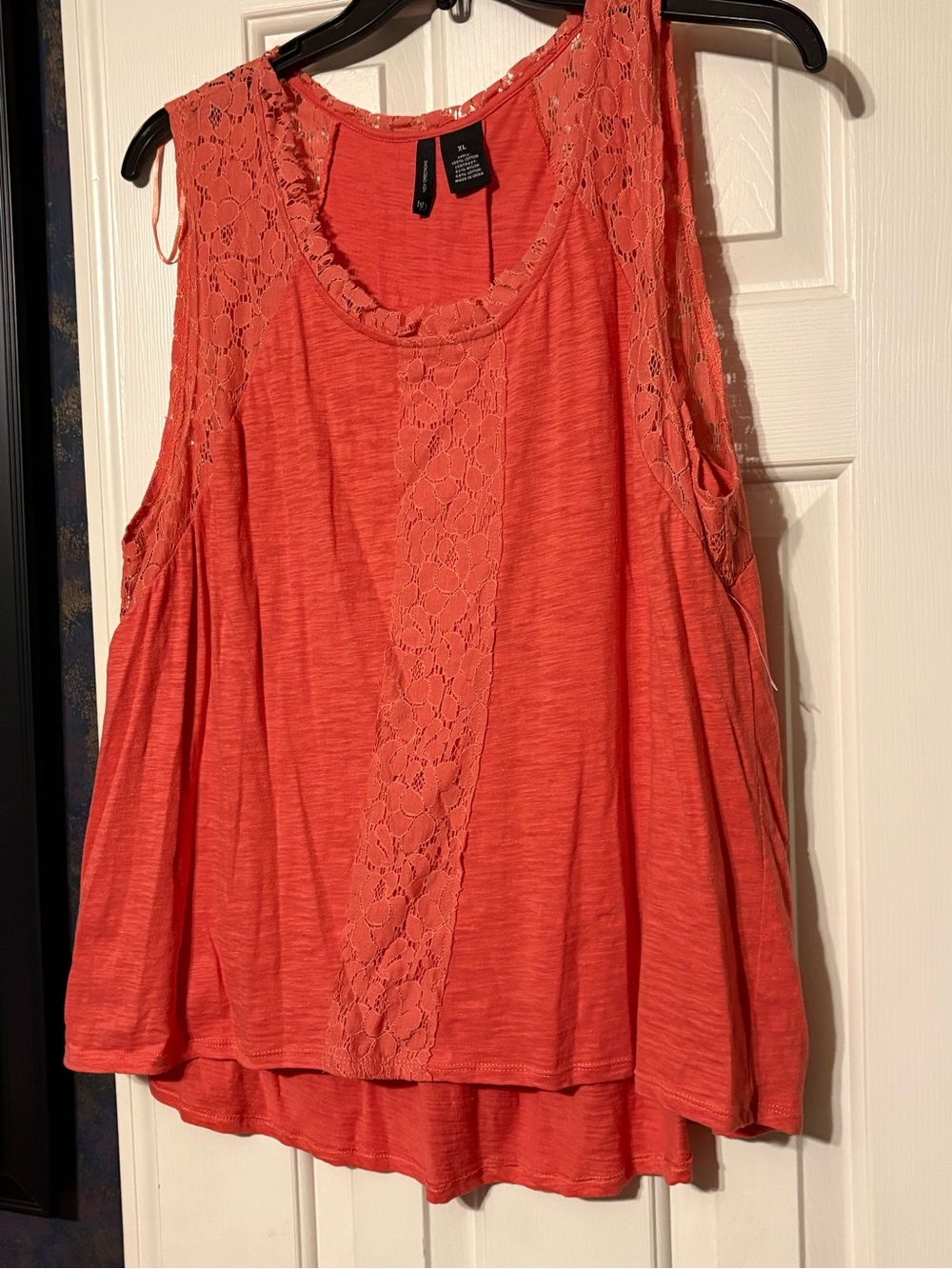 new directions Coral Lace-Trim Sleeveless Tank